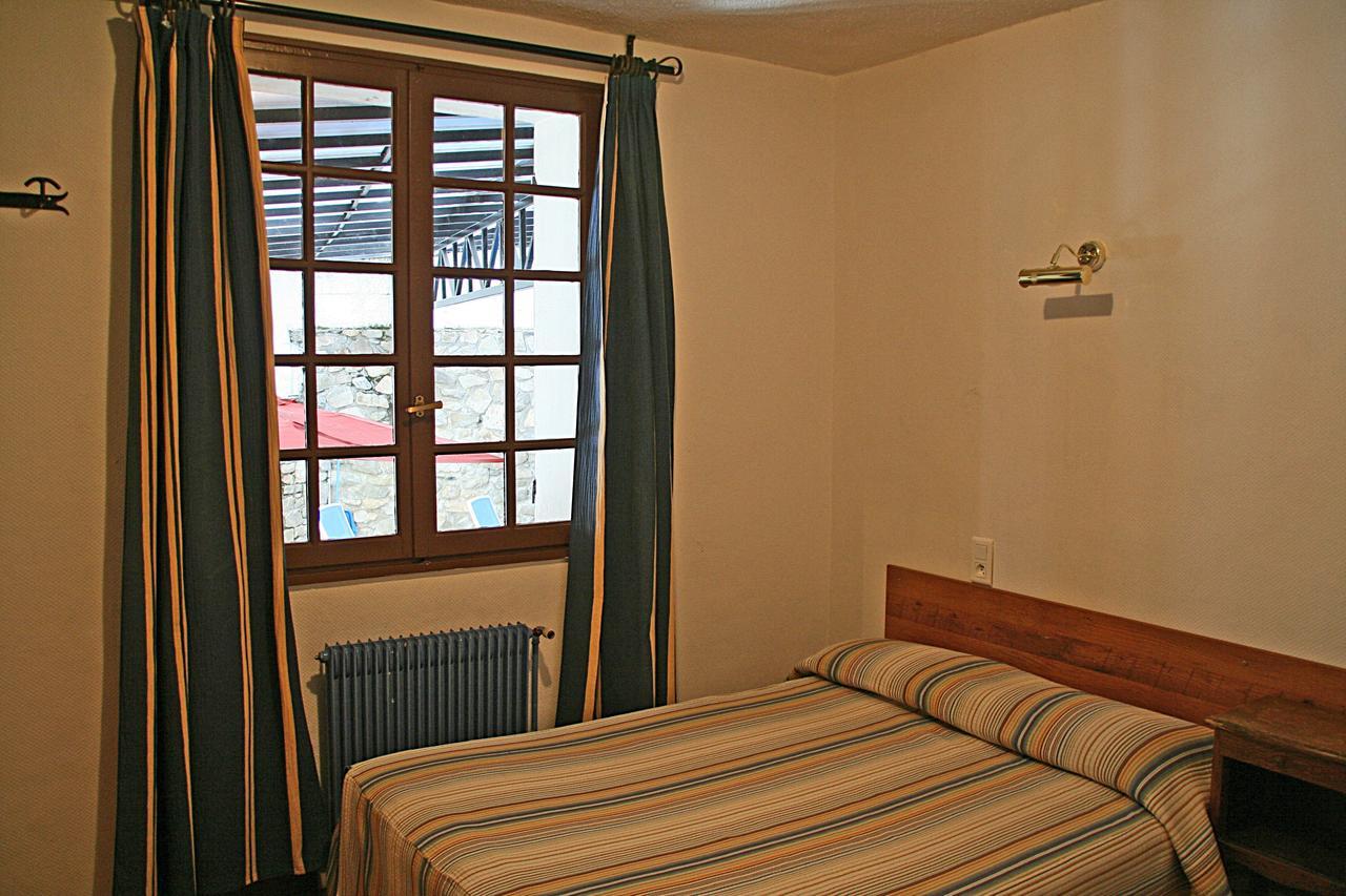 Hotel La Belle Aude Matemale Exterior photo